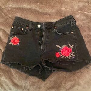 Black flower Jean shorts